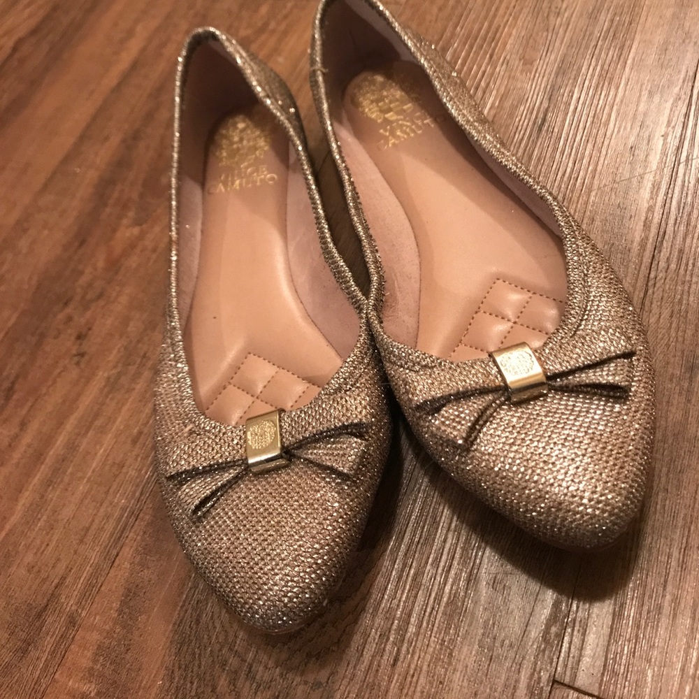 Vince Camuto flats